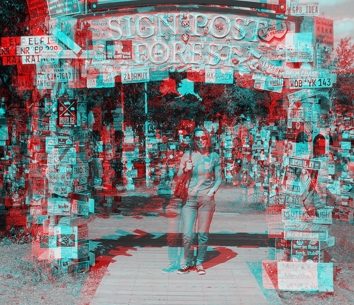 Example anaglyph.